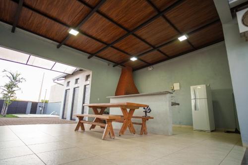 シノプにあるWM Milão Piscina, Churrasqueira e Suíte Privativaのギャラリーの写真