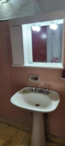 Et badeværelse på Departamento RyJ