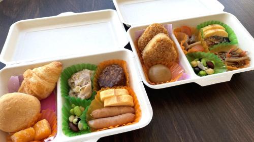 Еда / где поесть недалеко от отеля