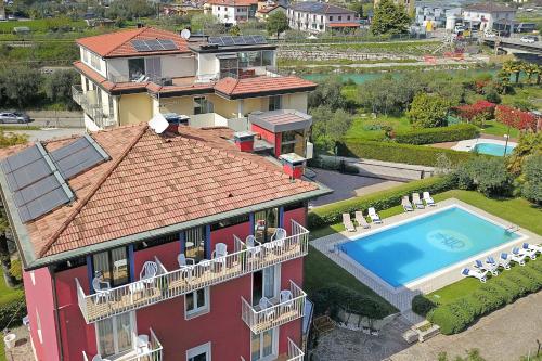 Piscina di Bike & Wind Hotel Villa Maria o nelle vicinanze