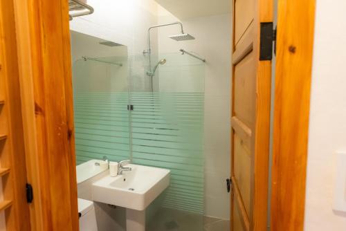 Bilik mandi di Chosun Royal Family Hotel