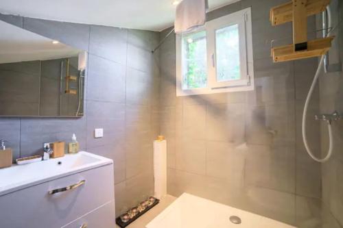Superb studio with terrace, calm and tranquility