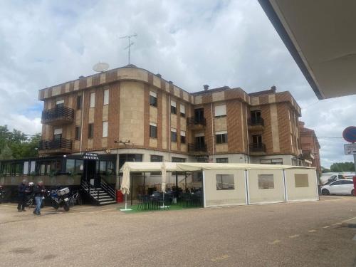 Budova, kde se hotel nachází