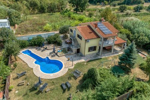 Family Villa Vema (Family Only)
