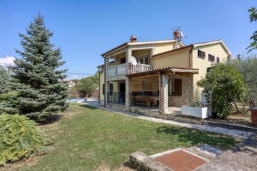 Family Villa Vema (Family Only)