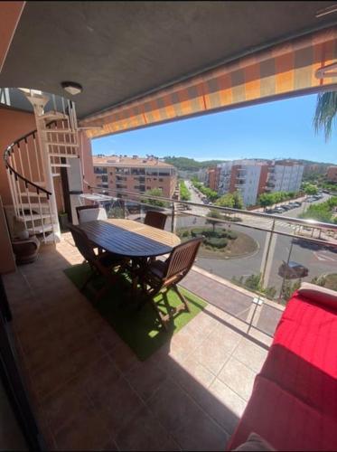 Ático con terraza enorme