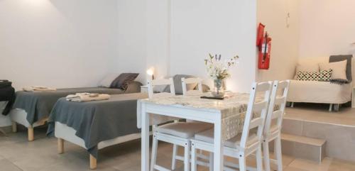 Atocha Smart Studio Madrid EsParent Host