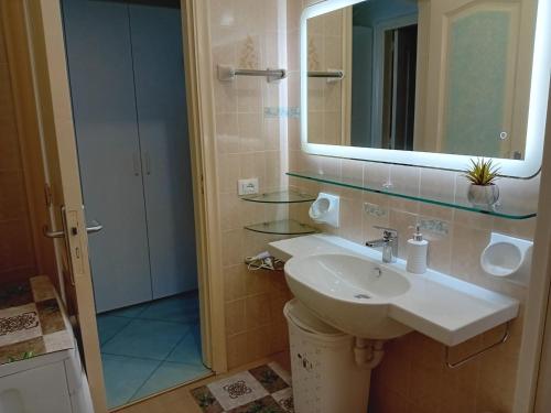 Bilik mandi di Casa Vacanza Villa Lesto