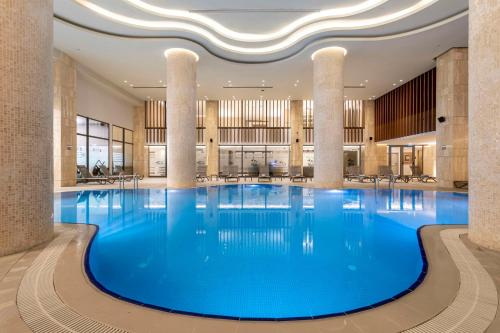 Πισίνα στο ή κοντά στο Radisson Blu Hotel Trabzon