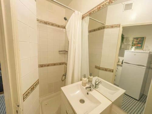 Historical Bica - 3 Bedroom Apartment