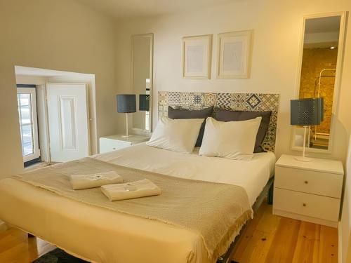 Historical Bica - 3 Bedroom Apartment