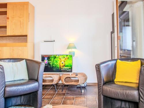 Apartment Eden Roc 51 by Interhome