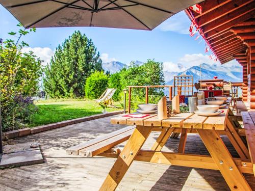 Chalet Chalet Sept by Interhome