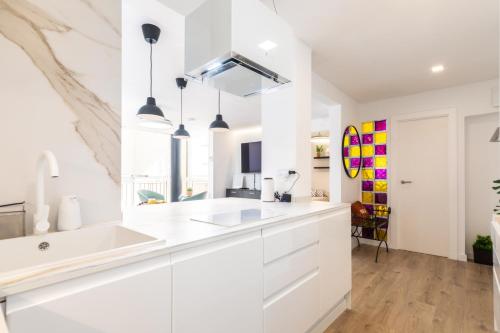 UrbanNest Apartment