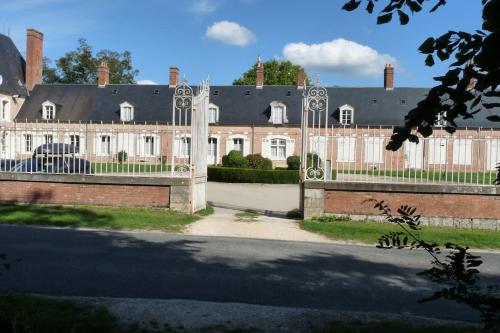 Chateau Chandler 17eme 4 étoiles en Sologne, proche Sancerre et châteaux royaux