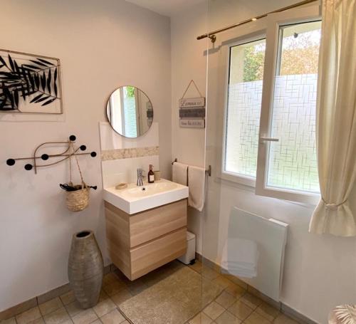 Ένα μπάνιο στο L'Orée des Genêts - Gîte de charme proche Giverny