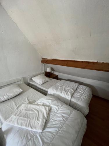 Photo de la galerie de l'établissement CHAMBRE FamilIale, à Nandy