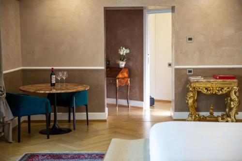 Un ou plusieurs lits dans un hébergement de l'établissement Galleria Vik Milano - Townhouse Galleria - Small Luxury Hotels of the World
