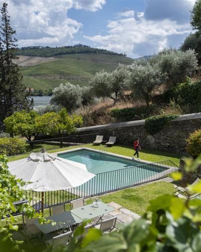Bazén v ubytování Wine Tourism - Quinta dos Murças nebo v jeho okolí