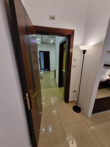 Gambar di galeri bagi modern aprt for rent in abdoun s di Amman