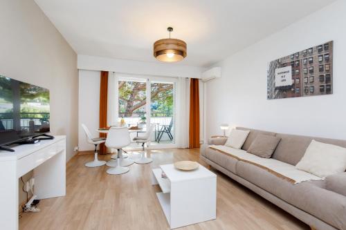 Studio très spacieux et Design LE BELLA Climatisé