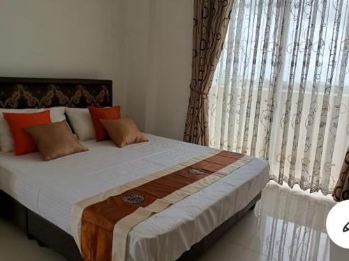 Postel nebo postele na pokoji v ubytování Spacious 3BHK apartment Colombo 06