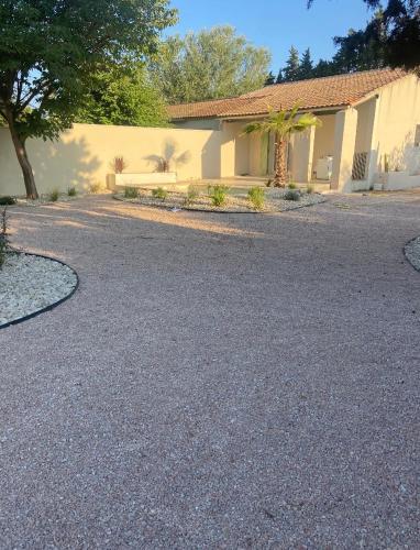 Maison avec piscine et jacuzzi idéale pour un séjour détente