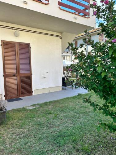 Gallery image of Sunflowers house in Punta Marina