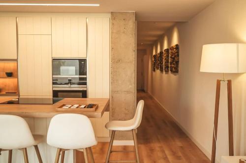 Imagen de la galería de SeaHomes Vacations - Seafront Brand New Apt with PKG, en Blanes