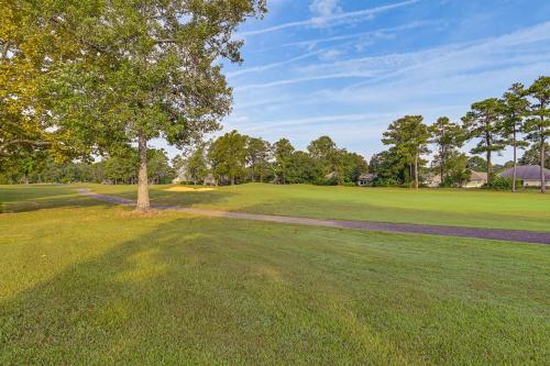 Resort Amenity Access: Chic Myrtle Beach Condo! photo 24