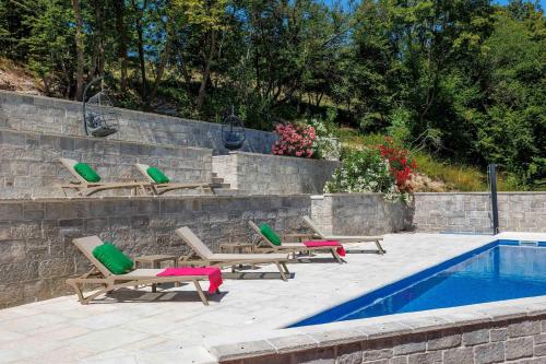 Πισίνα στο ή κοντά στο Family-friendly apartments with swimming pool Otok, Zagora - 23216