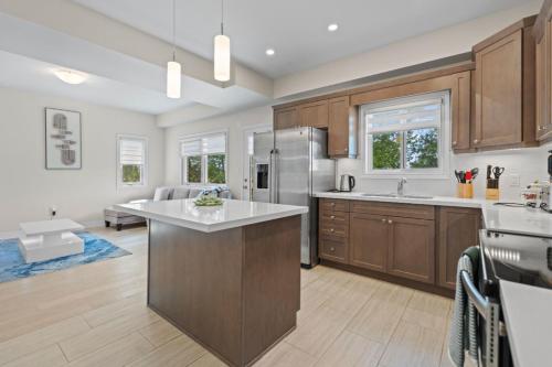 Gallery image of Beautiful Luxe Villa in Thorold