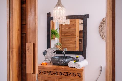 アメッドにあるAbing Villas Spa & Beach Barのギャラリーの写真