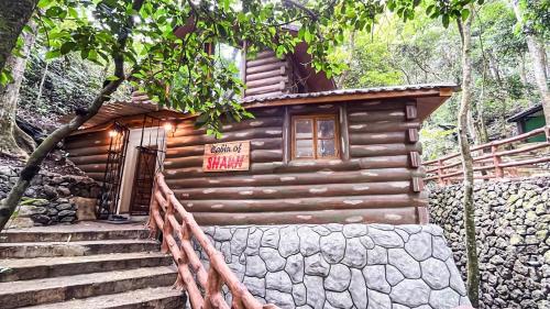 Bangunan di mana terletaknya rumah percutian