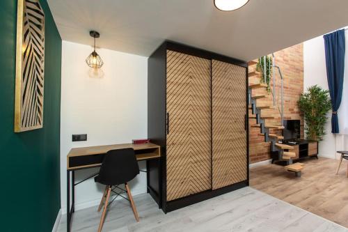 Budapest Serenity Suites - Blue 1064 Budapest, Vörösmarty utca 31 kép - 3