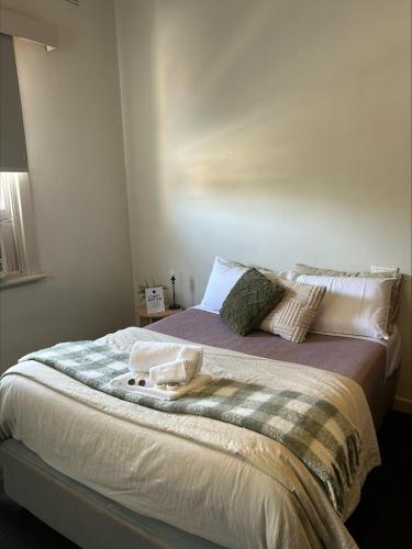 William Farrer Hotelにあるベッド