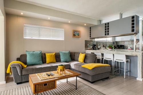 WATERFRONT E7