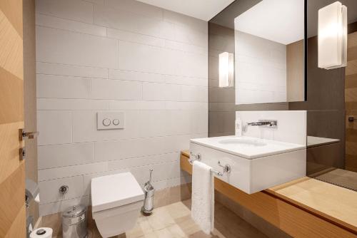 Salle de bains dans l'établissement CVK Park Bosphorus Hotel Istanbul