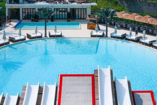 Kolam renang di atau dekat dengan Chuncheon Bali 376