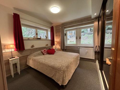 Appartement cosy avec cheminée, terrasse et accès pistes proche – Méribel, 5 pers - FR-1-180-376