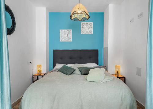 Casa Amorosa Apartment - With Pool and Close to Beach, City Centre and Bus Station