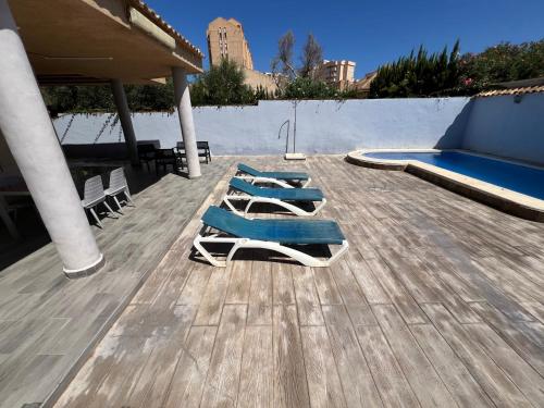 Gallery image of CHALET CON PISCINA A 100m DE LA PLAYA LA MANGA in La Manga del Mar Menor