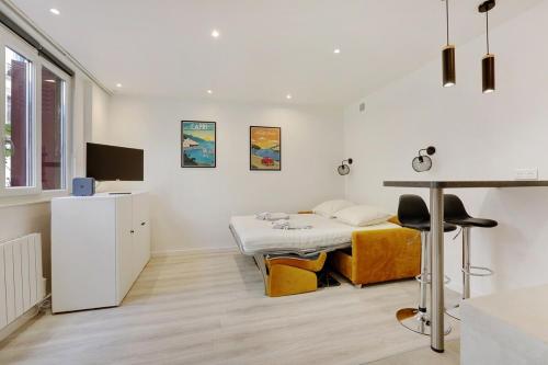 Joli studio - Buttes-Chaumont