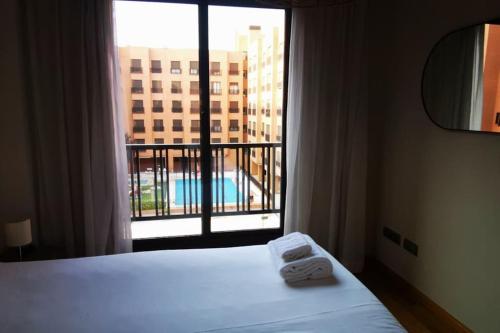 Beautiful apartment with pool, padel and parking - BB