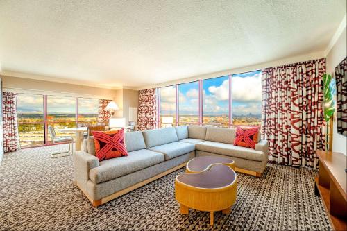 Rio Hotel & Casino, a Destination by Hyatt Hotel Image