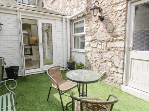 Αίθριο ή υπαίθριος χώρος στο The Old Stables - Pet-Friendly Stay Near Ruthin Castle with Parking
