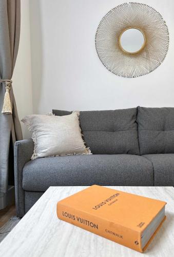 Porte de Versailles - Executive apartment with lift for 4
