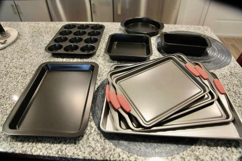 a counter top with cell phones on a table at Near Oak Mt Amphitheatre and Pelham Civic Complex in Pelham