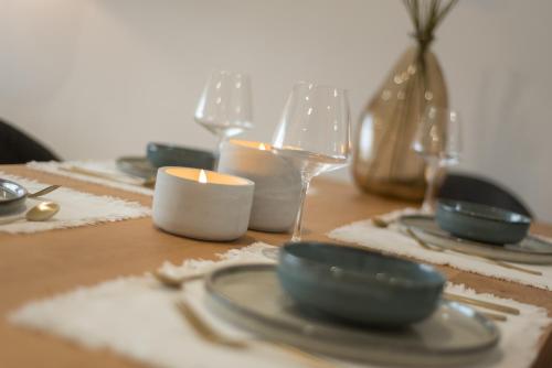 Boissons dans l'établissement Pool & Mountain View Luxury Serviced Apartments at Minissy