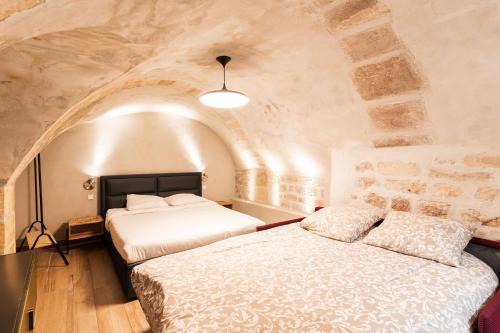 Loft 1 BR Marais, Notre Dame AC by LCC Agency photo 27